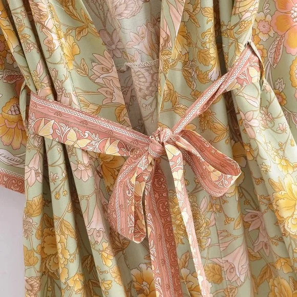 SOLD OUT Butterfly Fields Floral Pastel Casual Kimono Open Duster Wrap Coverup - Picture 9 of 11